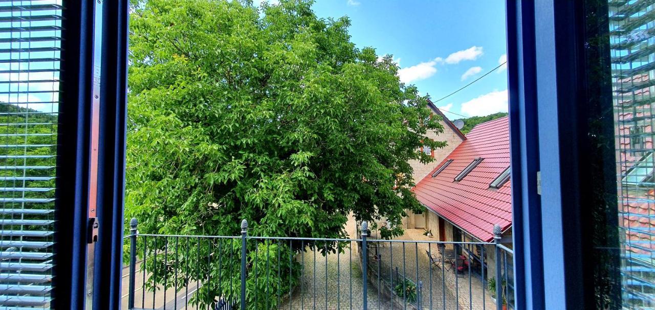 Gaestehaus Craintaler Muehle B&B Креглінген Екстер'єр фото